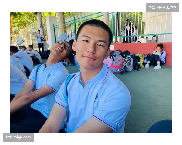 范可多夫球场欢呼震彻阿尔卑斯，历史性胜利改写城市记忆